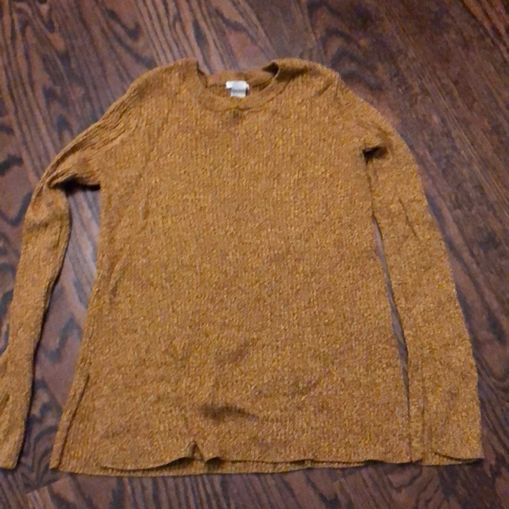 Cute mustard sweater